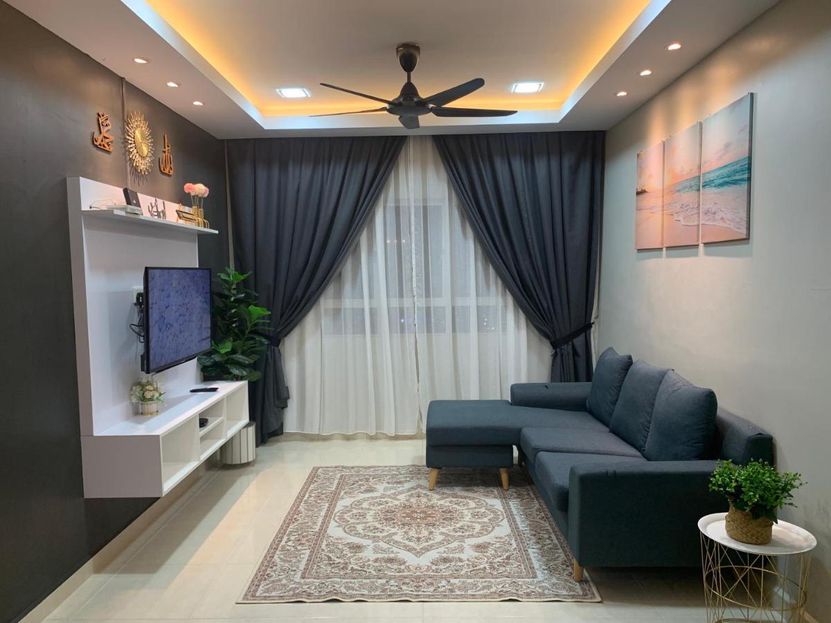 Dnaura Homestay Batu Buruk Terengganu Kuala Terengganu Exterior photo